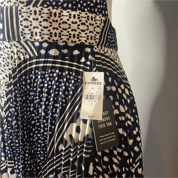 NWT Express Asymmetrical Handkerchief Sundress Navy Blue & White Sz. 10 - Picture 4 of 7